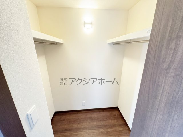 所沢市北秋津・全4棟　新築一戸建　3号棟　～全館空調搭載～の収納|洋室　7.0帖のウォークインクローゼット