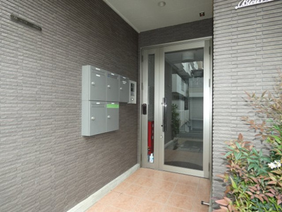 【エントランス】