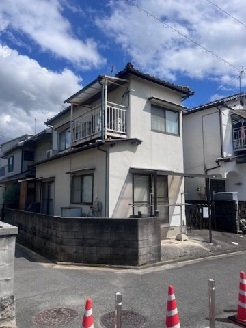 長束1丁目中古戸建の前面道路含む現地写真