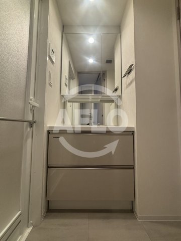 シーズンフラッツ中崎の洗面所|シーズンフラッツ中崎　洗面所