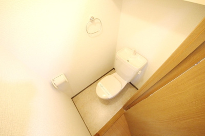【トイレ】 | パレマロンⅡ | ゆったりとした空間のトイレです