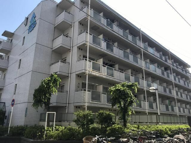 トップ明大前第３の外観