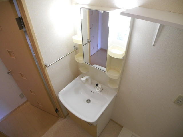 グランモア貝津C棟の洗面所|※室内画像は別部屋のもの