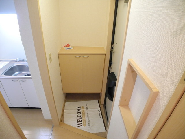 グランモア貝津C棟の玄関|※室内画像は別部屋のもの