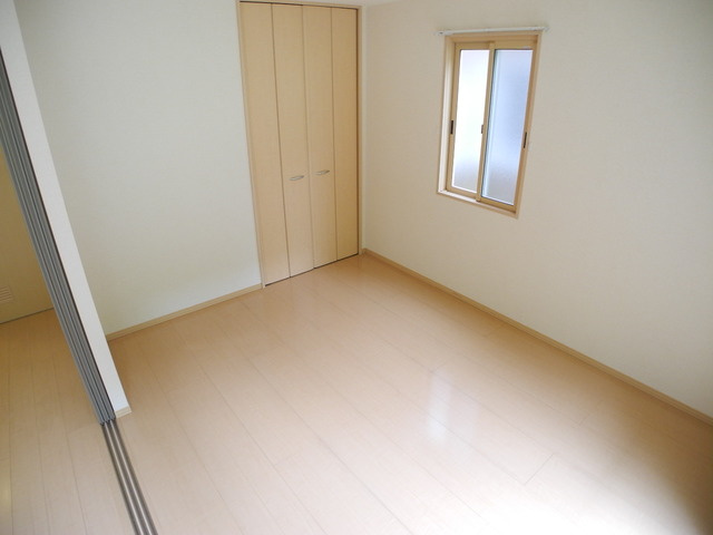 グランモア貝津C棟の子供部屋|※室内画像は別部屋のもの