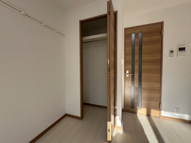 川崎市多摩区枡形５丁目の賃貸マンションの収納
