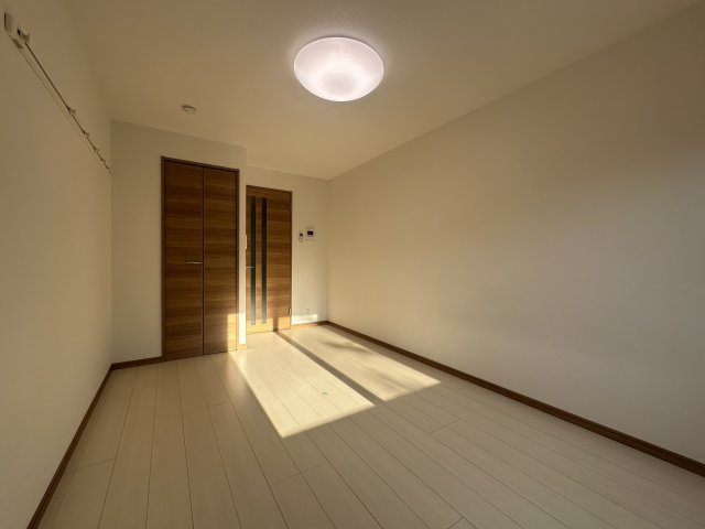 川崎市多摩区枡形５丁目の賃貸マンションの居間・リビング