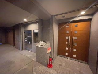 府中プレイスのエントランス