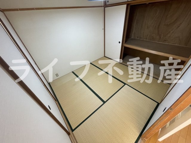 ロイヤル俊徳の和室|和室があると落ち着いた雰囲気になりますね