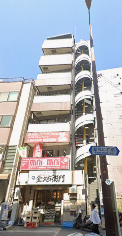 大阪市西区靱本町３丁目の店舗事務所の外観