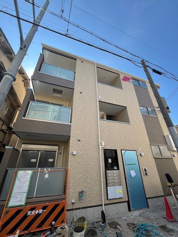 尼崎市武庫川町４丁目のアパートの外観