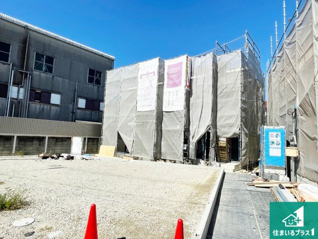 明石市大久保町江井島　新築一戸建ての外観|周辺は落ち着いた街並みの住宅地！子育てがしやすい住環境です！まだ未完成ですが、現地でしかわからない事もございます。是非一度ご覧ください。