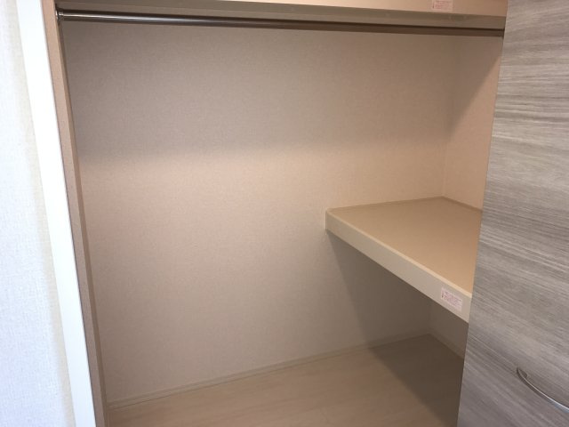 セレブレイト成田の収納|ウォークインクローゼット