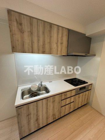 スプランディッド難波WESTIIのキッチン