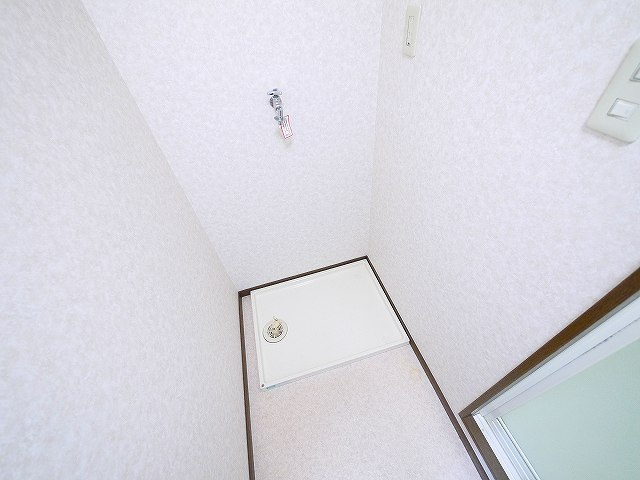 南新町ビルの設備|嬉しい室内洗濯機置き場