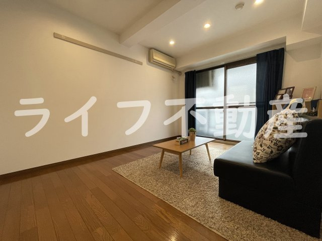 グリーングラスの洋室|明るい洋室です