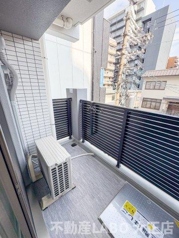 フォーリアライズ難波リアンのバルコニー
