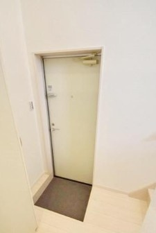 ＲＩＺＥＳＴ　浦和美園　ＨＥＲＢの玄関