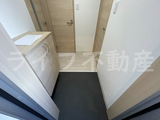 badge nagase eastの玄関|落ち着いた玄関です