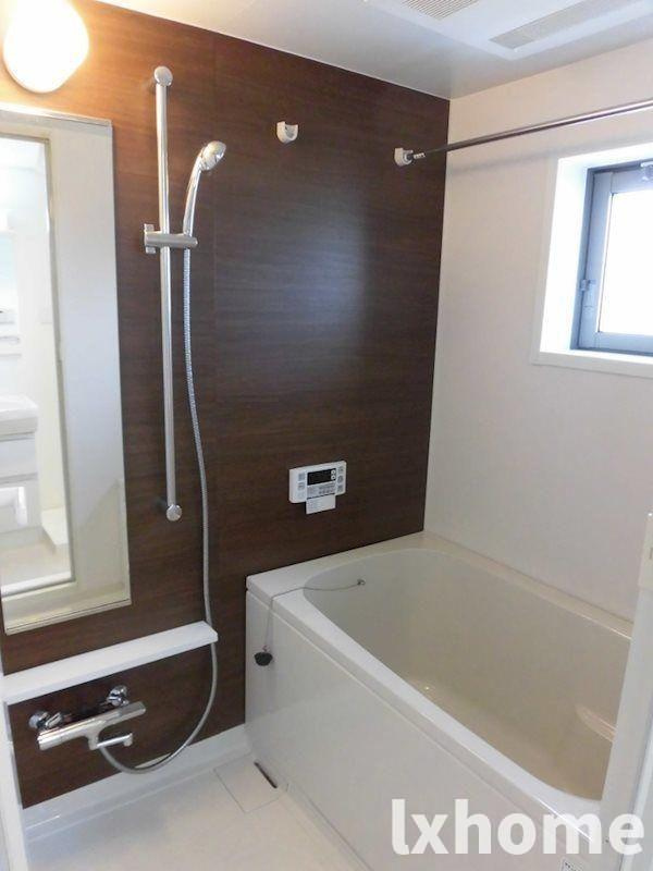 ヴィルヌーブ庄屋の浴室|お風呂です