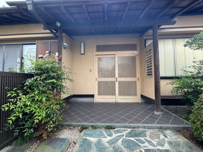 【玄関】 | 水戸市元吉田町　庭付き5DK