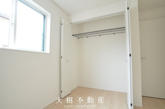 【洋室】 | 綾瀬市寺尾釜田２丁目 新築戸建て 全1棟【仲介手数料無料】 | 2階　洋室2（5.25帖）クローゼット