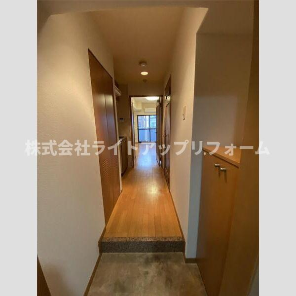 ディナスティ神戸元町通の玄関