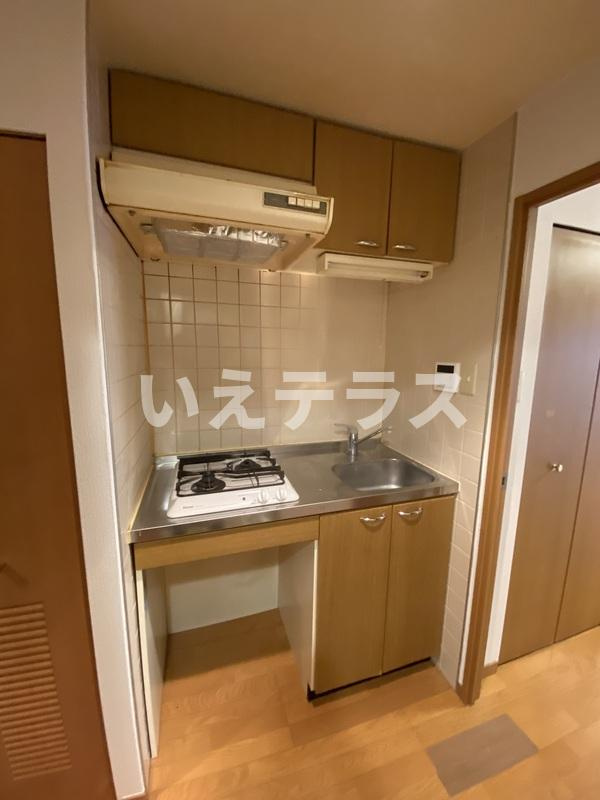 ディナスティ神戸元町通のキッチン