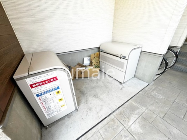 ステラ与野本町のその他共用部分|敷地内ゴミ置き場です☆