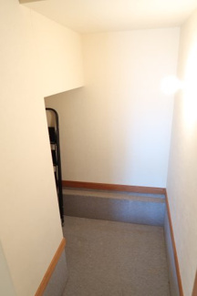  | 野洲市野洲　中古戸建 | 階段下の収納