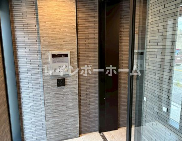ルーチェ西船海神のエントランス