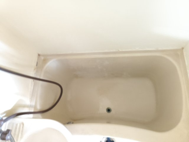 ホワイトハイツの浴室