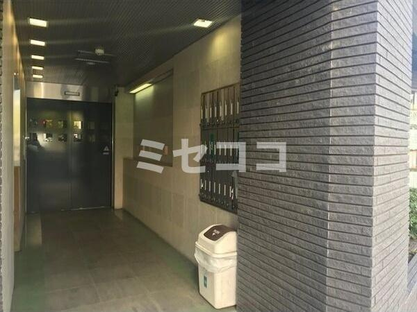 ウィンベル同心一丁目のエントランス