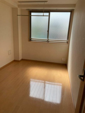 洋室５．８帖