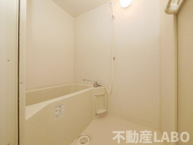 ハクユウ元町の浴室