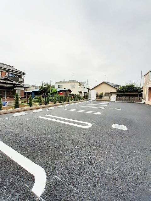 ティモアナⅠⅠの駐車場