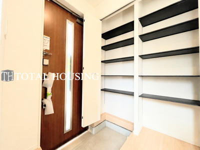 【玄関】 | 狛江市中和泉5丁目　新築戸建　全1棟