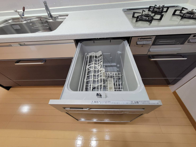 【キッチン】 | 八尾市相生町3丁目 | 食器洗浄乾燥機完備です☆