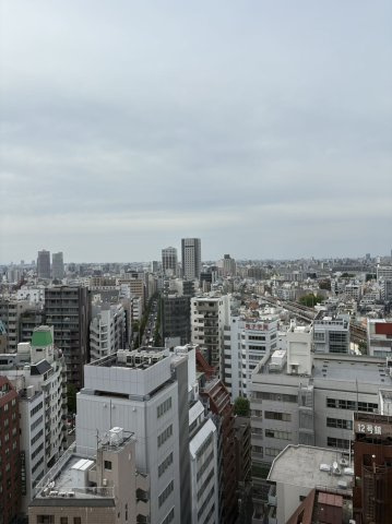 ファーストリアルタワー新宿の展望