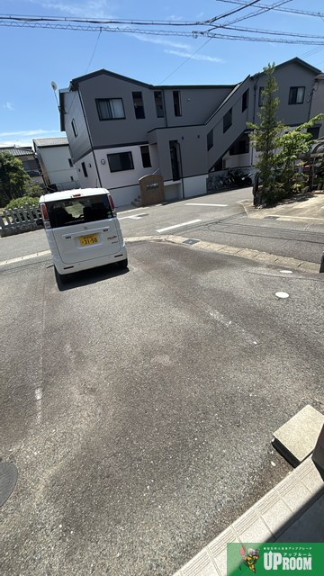 吉川貸家Ⅱの駐車場