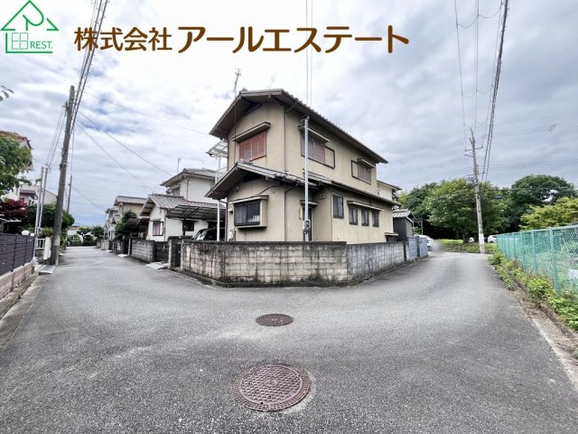 姫路市書写　　中古戸建の前面道路含む現地写真