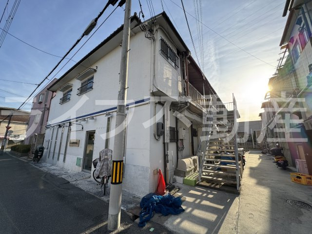 八戸ノ里文化Ⅱの外観|落ち着いた雰囲気の外観です