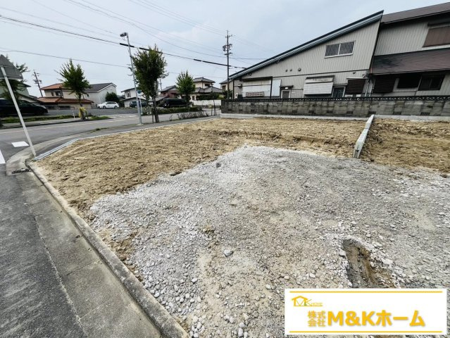 知多市つつじが丘3丁目　全2棟　2号棟の駐車場|R8.6.30撮影　角地☆