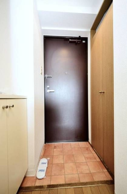 モカネスト久が原の玄関
