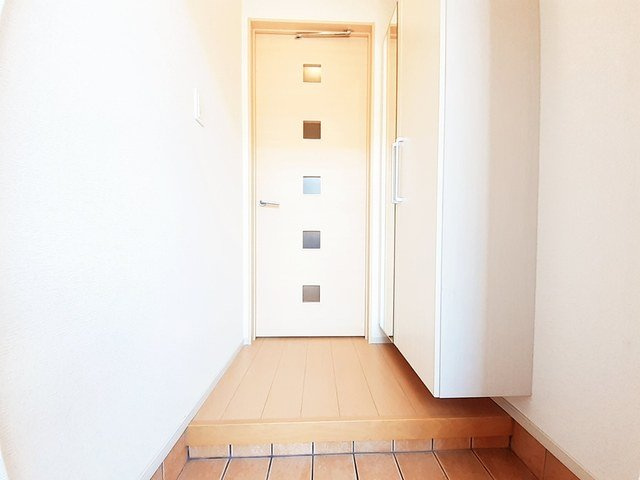 サンライズＡの玄関