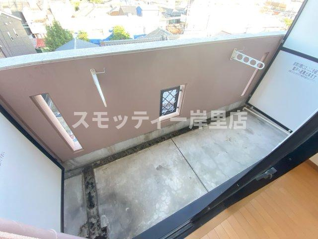 ビジタル丸山通5のバルコニー