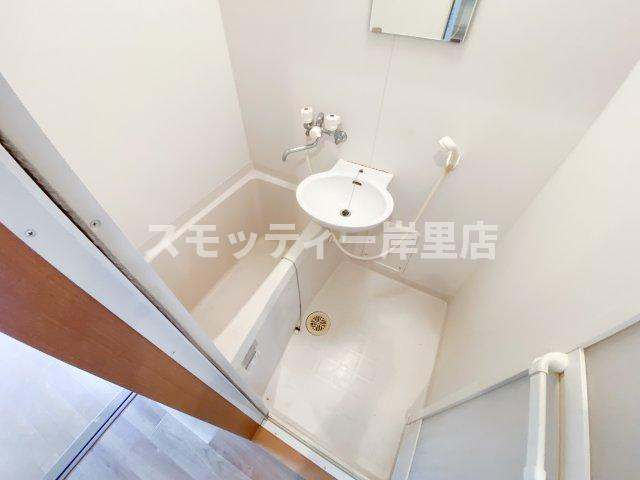 ビジタル丸山通5の浴室