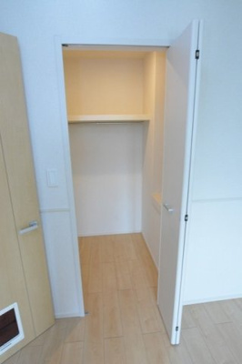 【収納】 | フロー　デ　セリシール　Ⅱ | 小物を収納するのに便利です