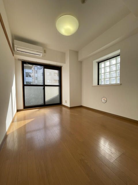 クレアシオン市ヶ谷西