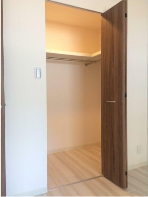 グランシャリオ武蔵小杉の収納|他のお部屋の参考写真となります。
